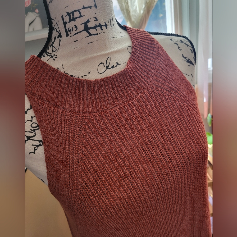 Ladies Tank - Picture 2 of 3